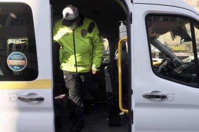 Ankara'da servis araçları ile iş yerlerinde denetim