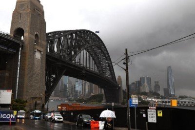 Avustralya gelecek ay çift doz aşılı yabancılara sınırlarını açacak