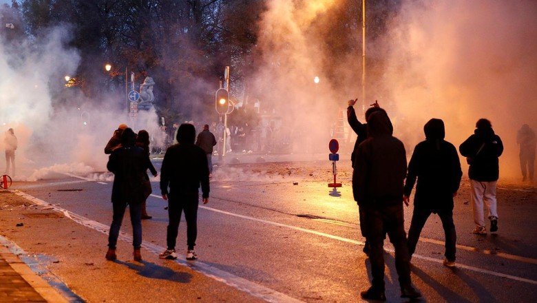 Belçika polisi, zam talebiyle yaptığı eylemi 1 haftadır sürdürüyor