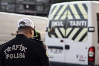 532 okul servis aracı trafikten men edildi