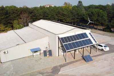 Elektrikli araçlar için yenilenebilir enerjili şarj istasyonu