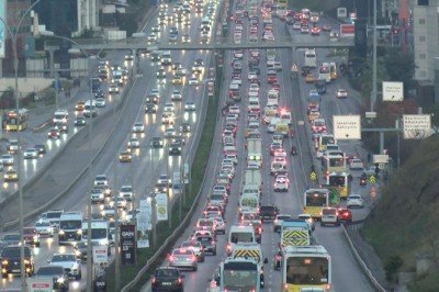 Kara yollarında durum: Yol çalışmaları devam ediyor