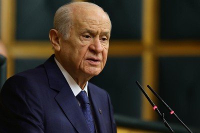 MHP Genel Başkanı Bahçeli: Döviz operasyonları boşunadır