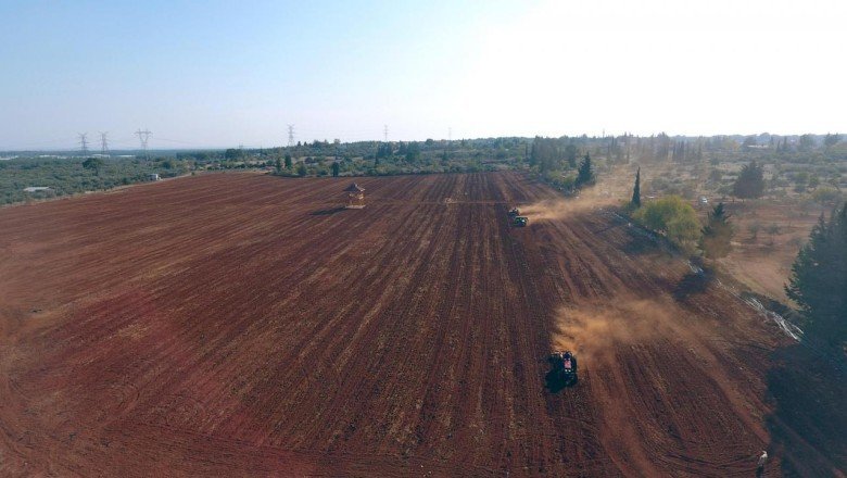 Antalya Orman Çiftliği'nde ikinci hububat ekimi yapıldı