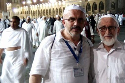 Aşı yaptırmayan okul müdürü ve babası Covid-19'dan yaşamını yitirdi