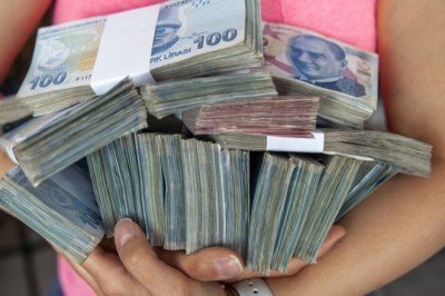 Ekonomide olumlu gösterge yok: Hiperenflasyon tahmini