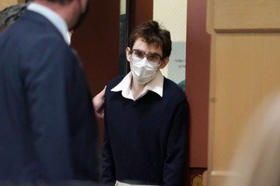 FBI'ın iki ihbarı değerlendirmediği 17 kişinin öldüğü saldırı için 130 milyon dolar tazminat