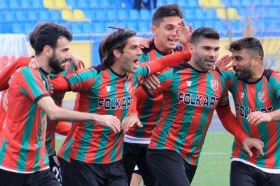 Gemisini kurtaran kaptan