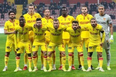 Göztepe puanları deplasmanlarda topluyor
