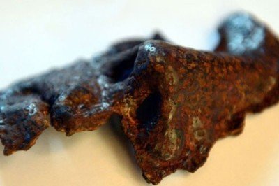 Hadrianaupolis'te Roma askerine ait 1800 yıllık demir maske bulundu