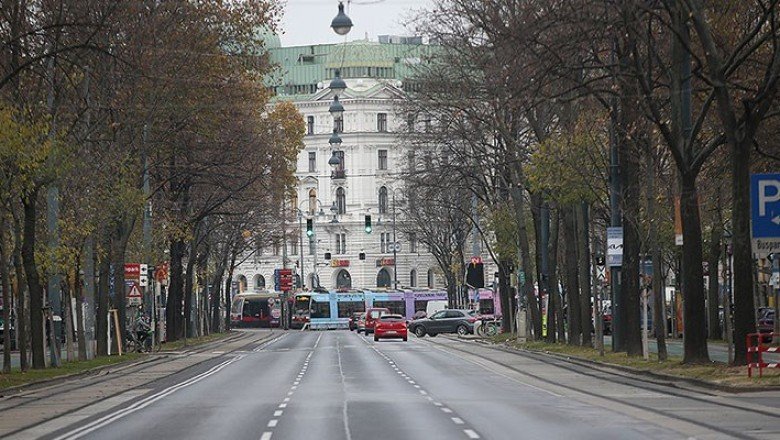 Kısıtlama başladı sokaklar boşaldı