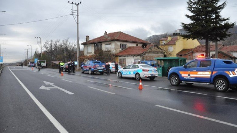 Konya'da 88 yaşındaki kadın yolda ölü bulundu