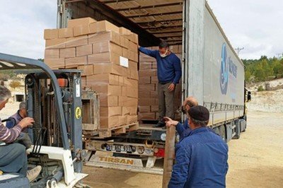 Mersin'den kişniş üzümü ihracatı başladı