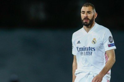 Şantaj suçlamasıyla yargılanan Benzema'ya 1 yıl tecilli hapis cezası
