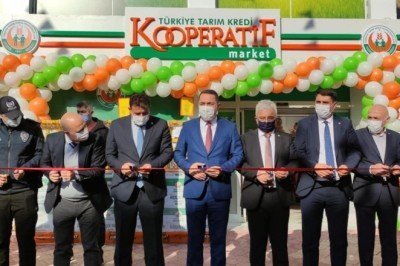 Tarım Kredi Kooperatif Marketin 561'inci şubesi Nurdağı'nda açıldı