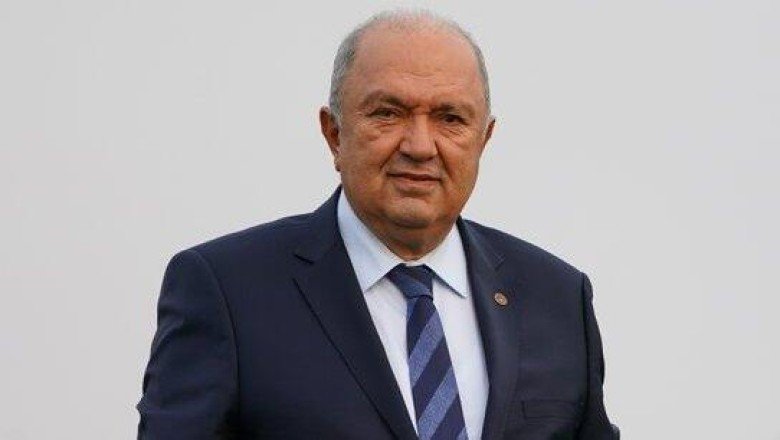 "Vicdanı varsa düdüğünü asar..."