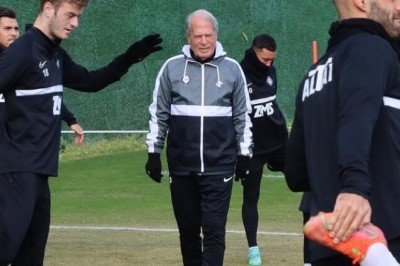 Altay'da Başakşehir maçı öncesi 2 eksik