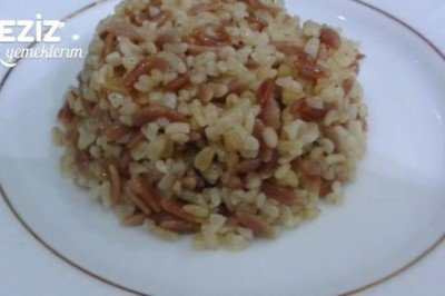 Arpa Şehriyeli Bulgur Pilavı Tarifi