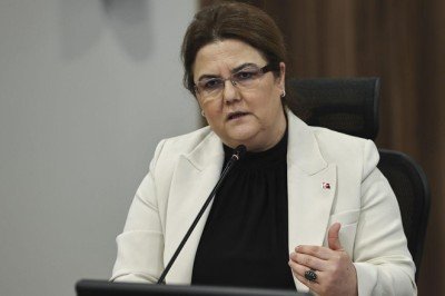 Bakan Yanık: Şiddete hep birlikte 'dur' demeden bu mücadelede sonuç almamız mümkün değil