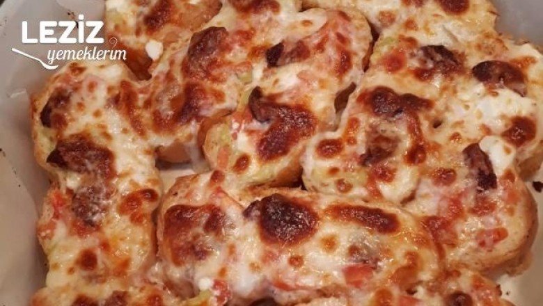 Bayat Ekmekten Pratik Pizza