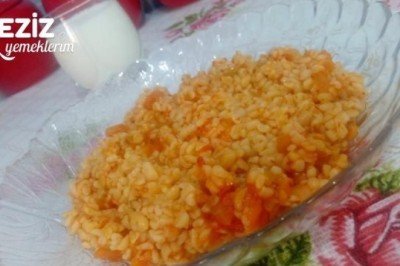 Domatesli Bulgur Pilavının Yapımı