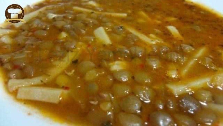 Erişteli Yeşil Mercimek