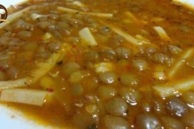 Erişteli Yeşil Mercimek