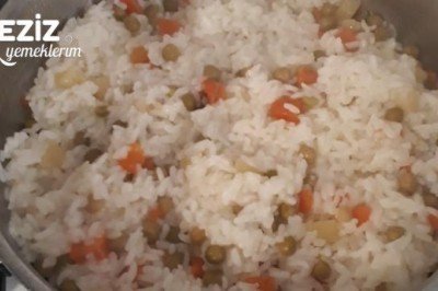 Garnitürlü Pirinç Pilavı