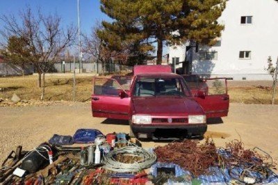 Kablo hırsızı 2 kişi tutuklandı