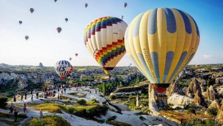 Kapadokya'yı 10 ayda 2 milyona yakın turist ziyaret etti