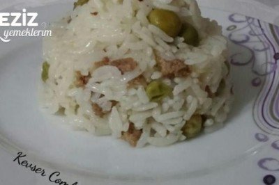 Kıymalı Bezelyeli Pirinç Pilavı Tarifi