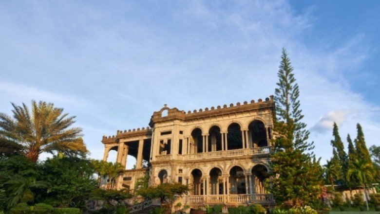 Kültürel miras niteliğindeki turistik yerlerde Filipin kültürü