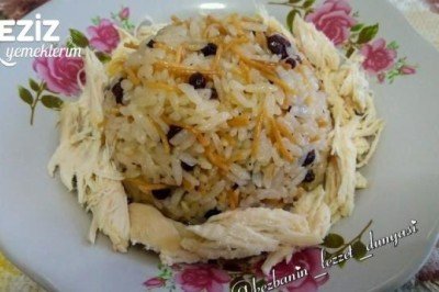 Kuş Üzümlü Şehriyeli Pirinç Pilavı Tarifi