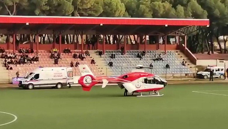 Maç durdu sahaya helikopter indi