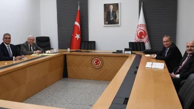 Muhalefet partileri ekonomik hareketliliği değerlendirmek üzere toplandı