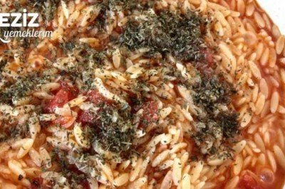 Naneli Arpa Şehriye Pilavı