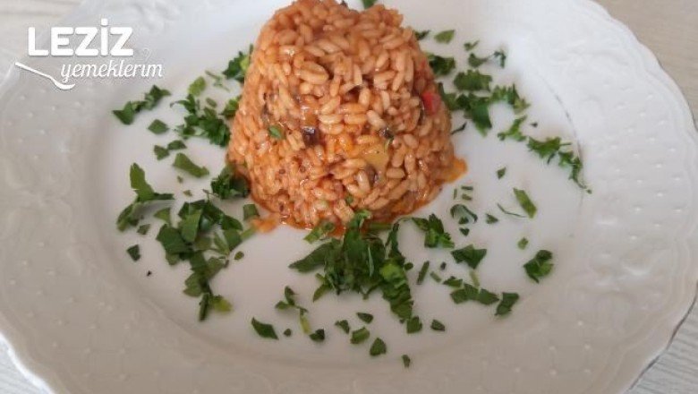 Nefis Patlıcanlı Pilav Tarifi