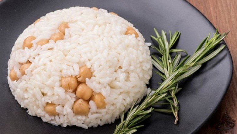 Nohutlu Pilav Nasıl Yapılır