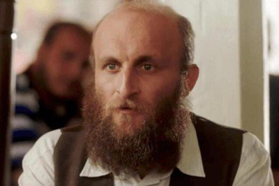 Oyuncu Çetin Altay'ın annesi hayatını kaybetti