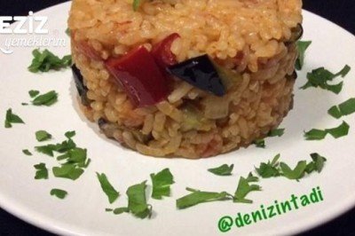 Patlıcanlı Pirinç Pilavı