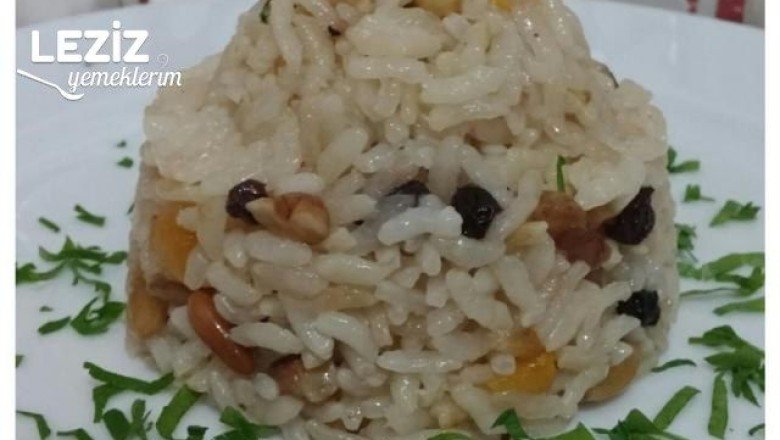 Sadabat Pilavı Tarifi
