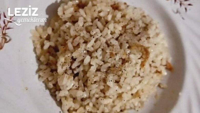 Soğanlı Havuçlu Tarçınlı Pilav