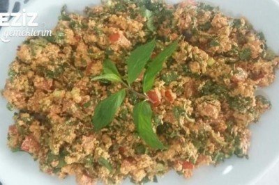 Sürk Salatası (Çökelek Salatası Hatay Yöresi)