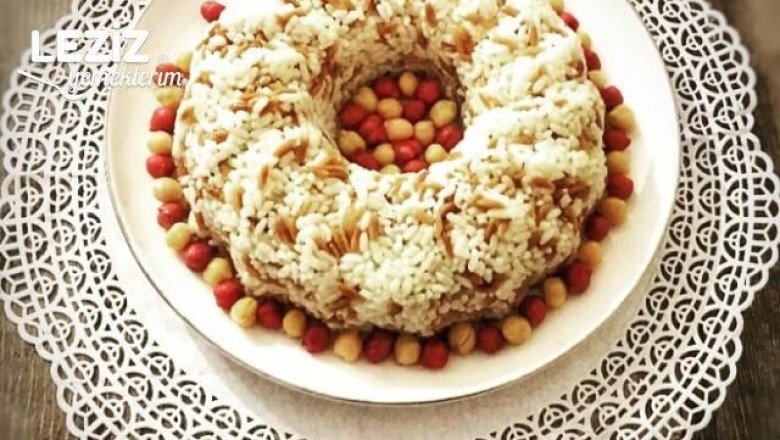 Tam Kıvamında Şehriyeli Pirinç Pilavı