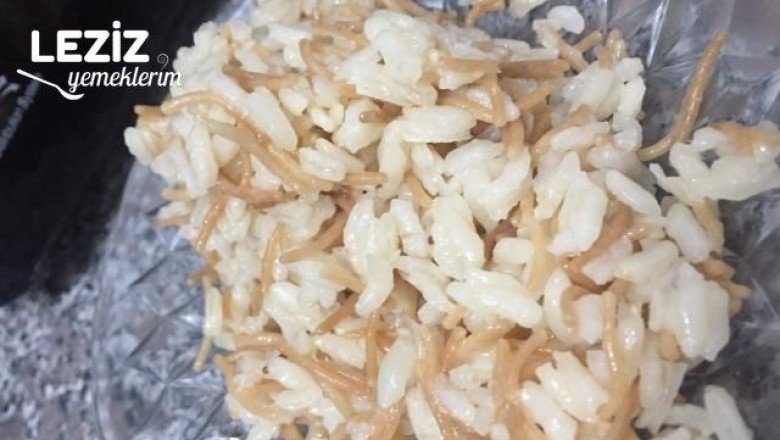 Tane Tane Şehriyeli Pirinç Pilavı