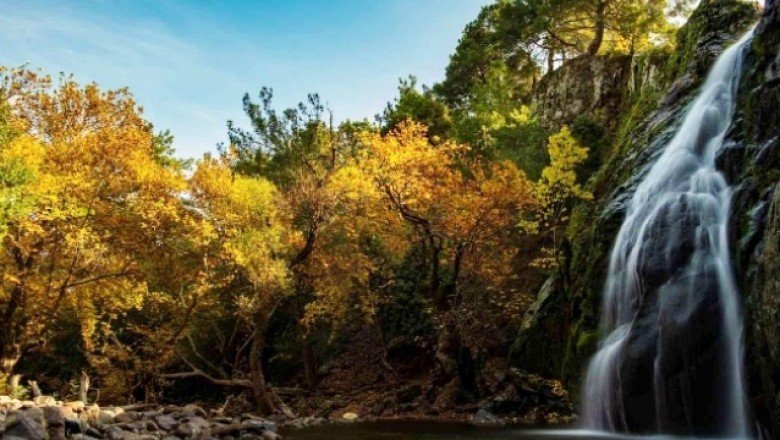 Türkmen Su Uçtu Şelalelerinde doyumsuz sonbahar manzarası