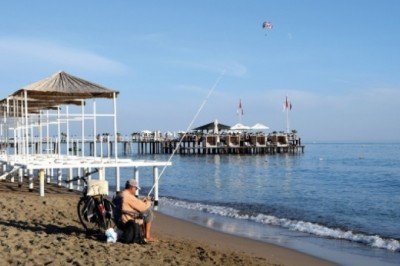 Turizm sezonu bitti sahiller az sayıda turiste kaldı