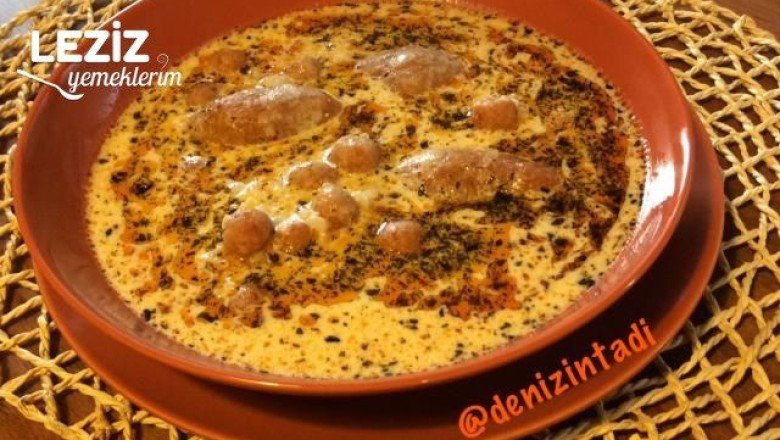 Yoğurtlu Analı Kızlı Yemeği Tarifi (Hatay Yöresi)