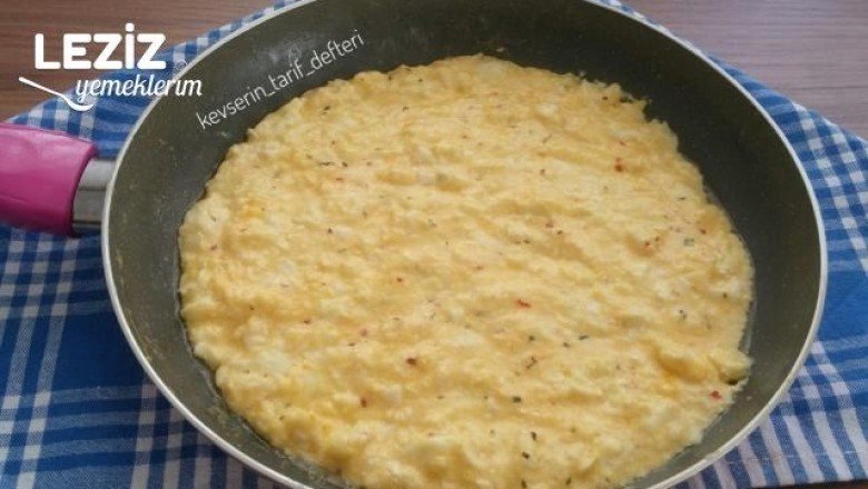 Yumurtalı Çökelek Sündürmesi Tarifi (Amasya Yöresi)