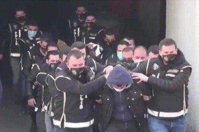 Çingene ve Meks gruplarına operasyon; şüpheliler adliyeye sevk edildi